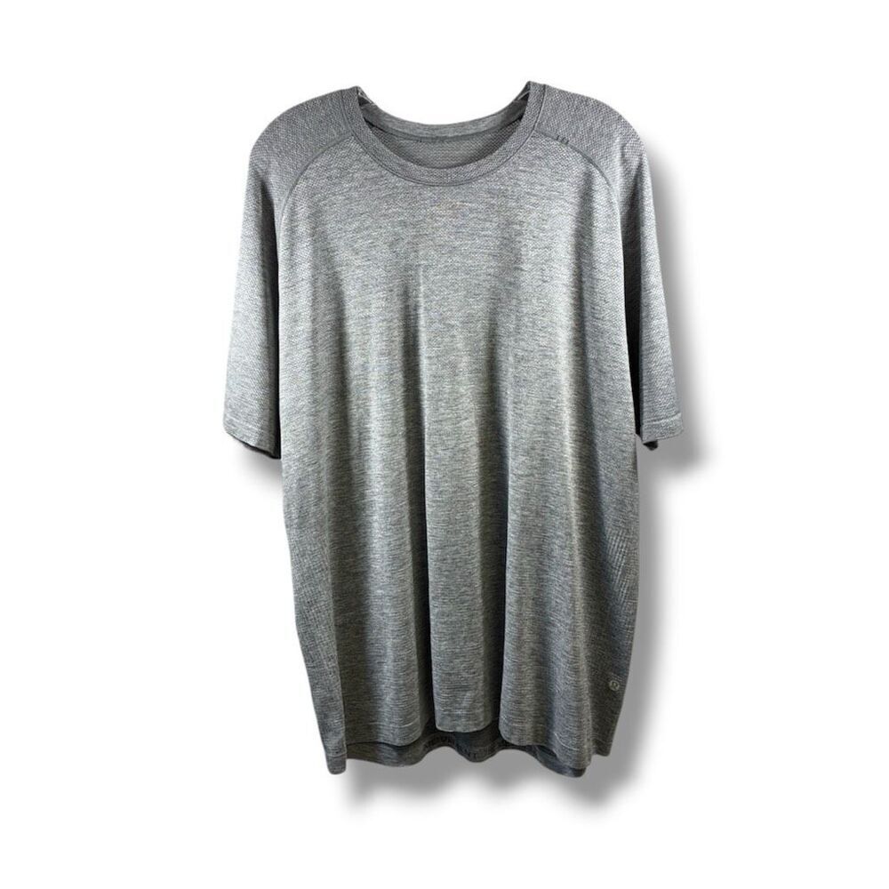 Lululemon Shirt Sleeve Swiftly Tech in Heather Gray Size XXL